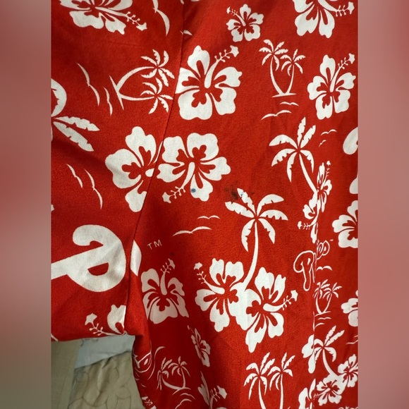 Phillies Hawaiian shirt, Chevrolet collab • Men’s unsized - Picture 5 of 7